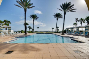 Spacious Palm Coast Condo Balcony, Beach Access!